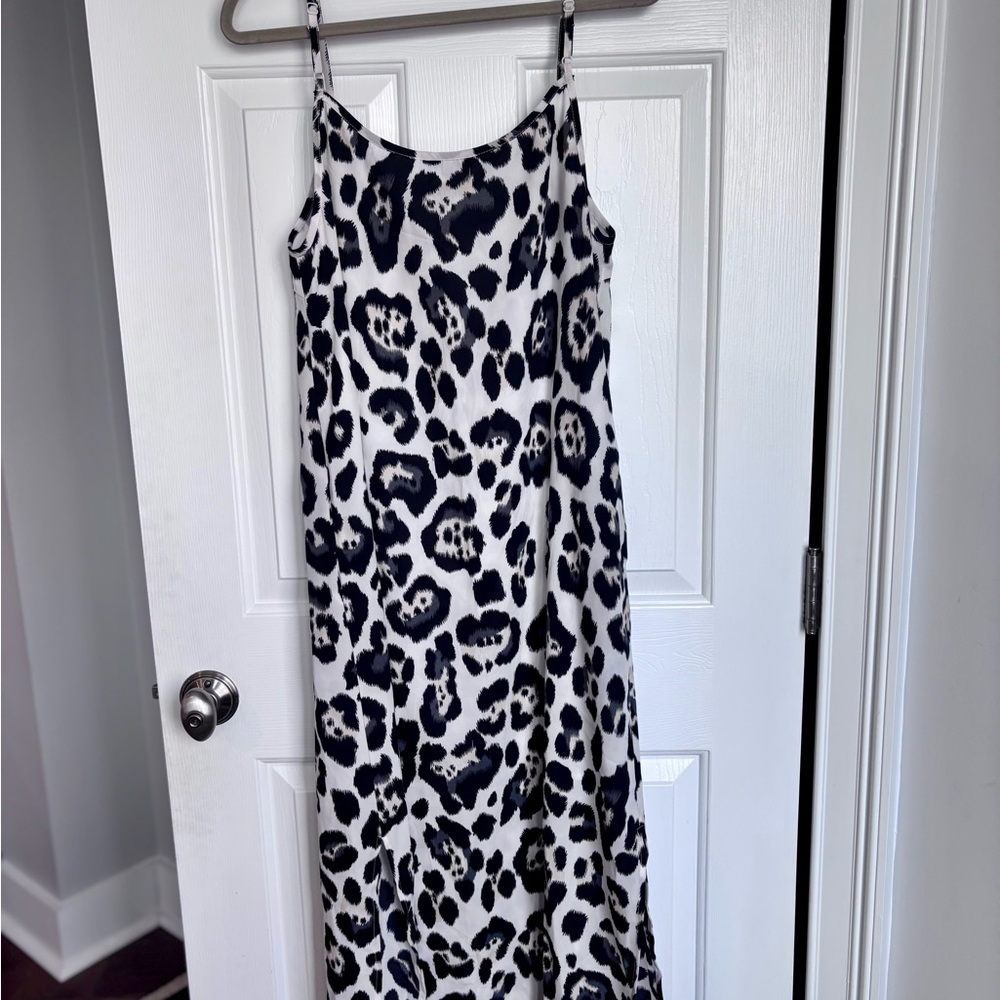 JODIFL Black and White Animal Print Dress